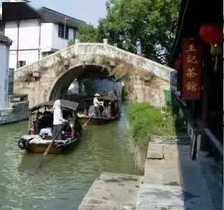 泰坦陨落2